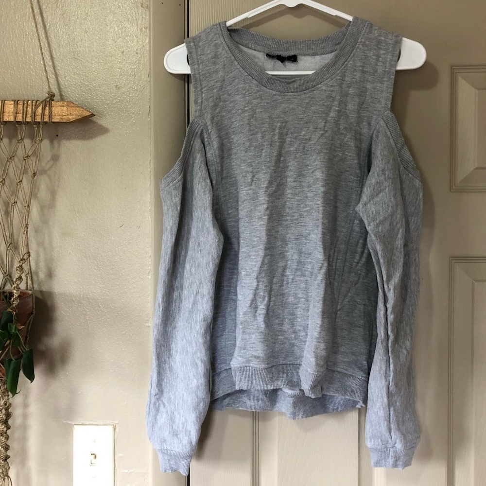 Open shoulder grey sweatshirt